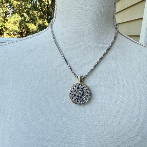 Golden girls statement Necklace, Minimalist Golden Hypoallergenic… - Picture 11 of 15